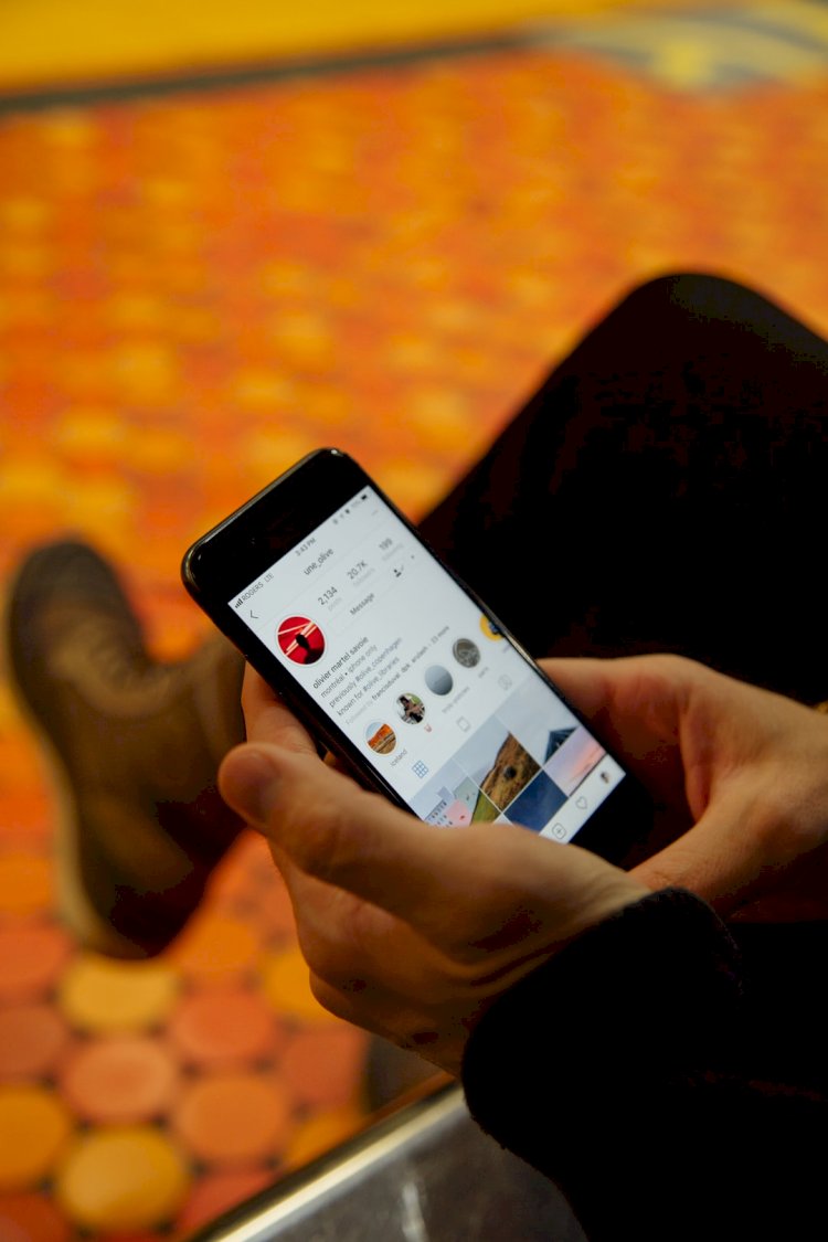 10 Tips on how to use Instagram Carousel Posts